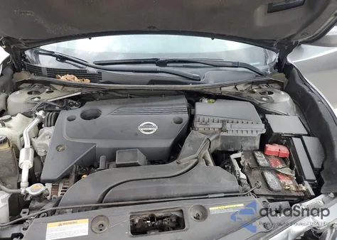 2015 Nissan Altima 2.5 из США, поврежденный, VIN 1N4AL3AP7FC414253